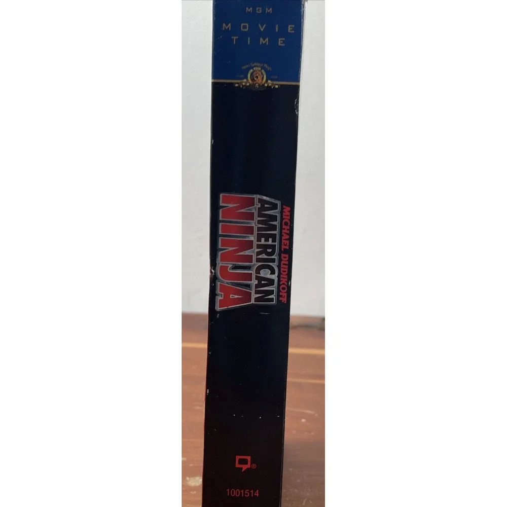 American Ninja VHS Tape 1985‎ / 2001 Michael Dudikoff V2